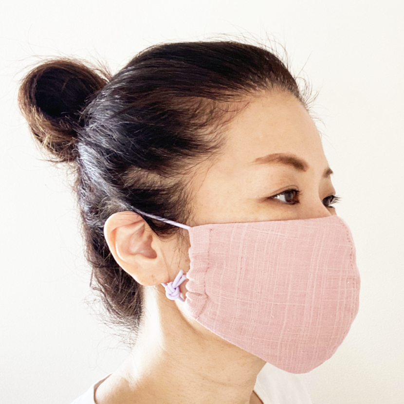 ガーゼマスク、webストアで販売いたします。