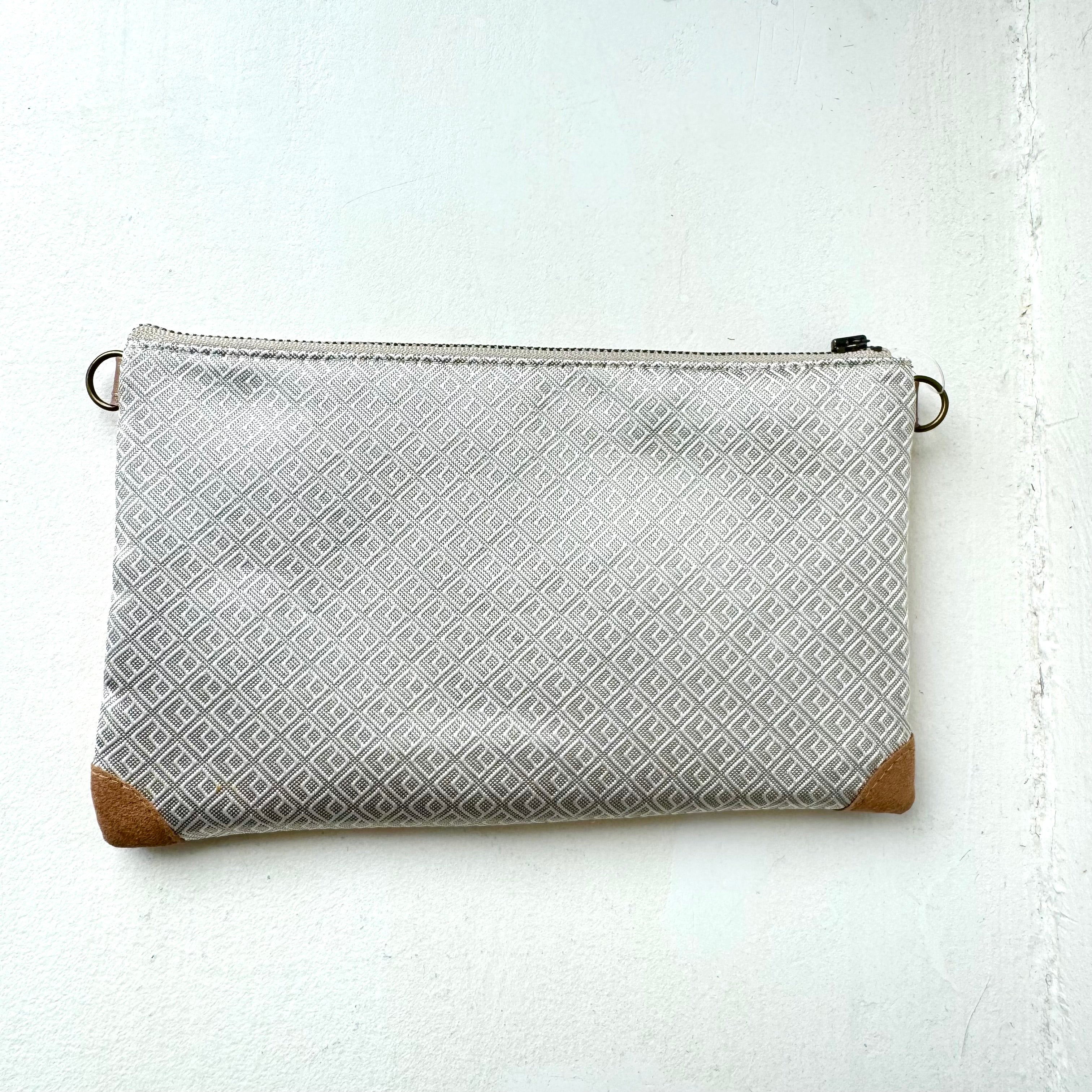 【HANA TOKYO】ポーチミディアム⑤