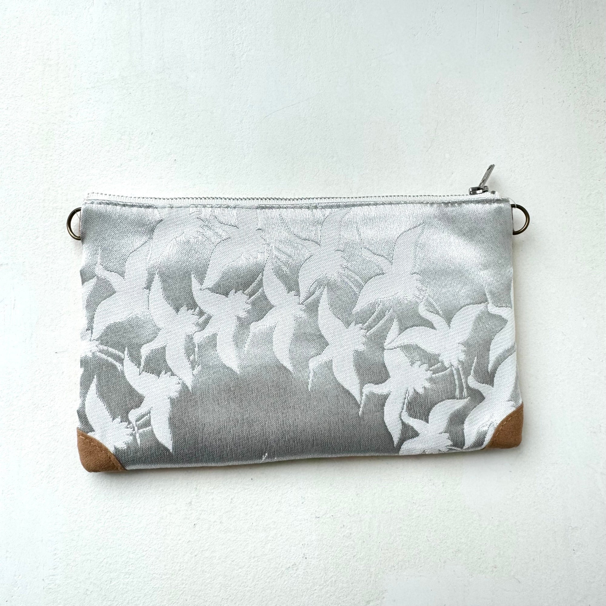 【HANA TOKYO】ポーチミディアム③