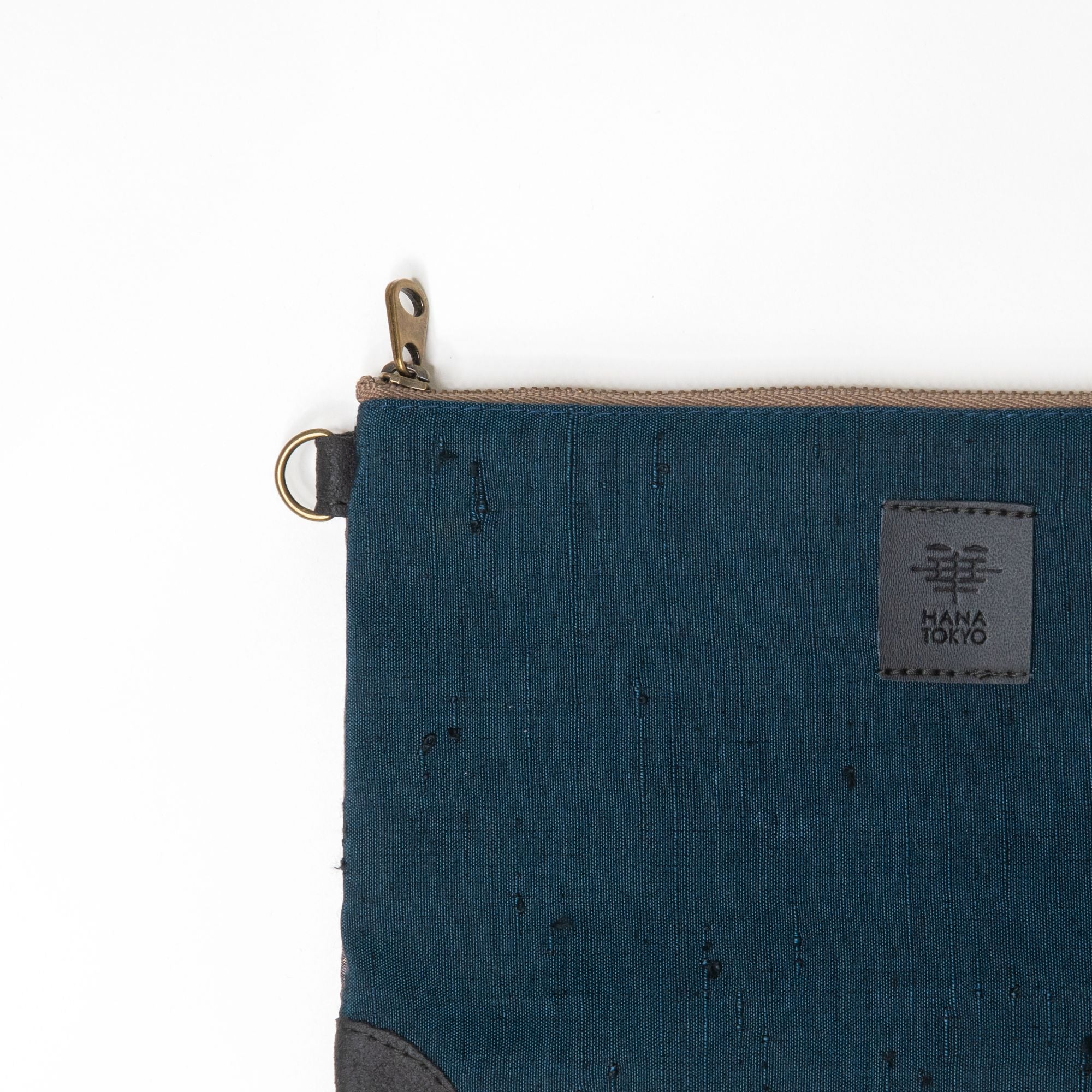 【HANA TOKYO】着物ポーチ 紬ブルー無地