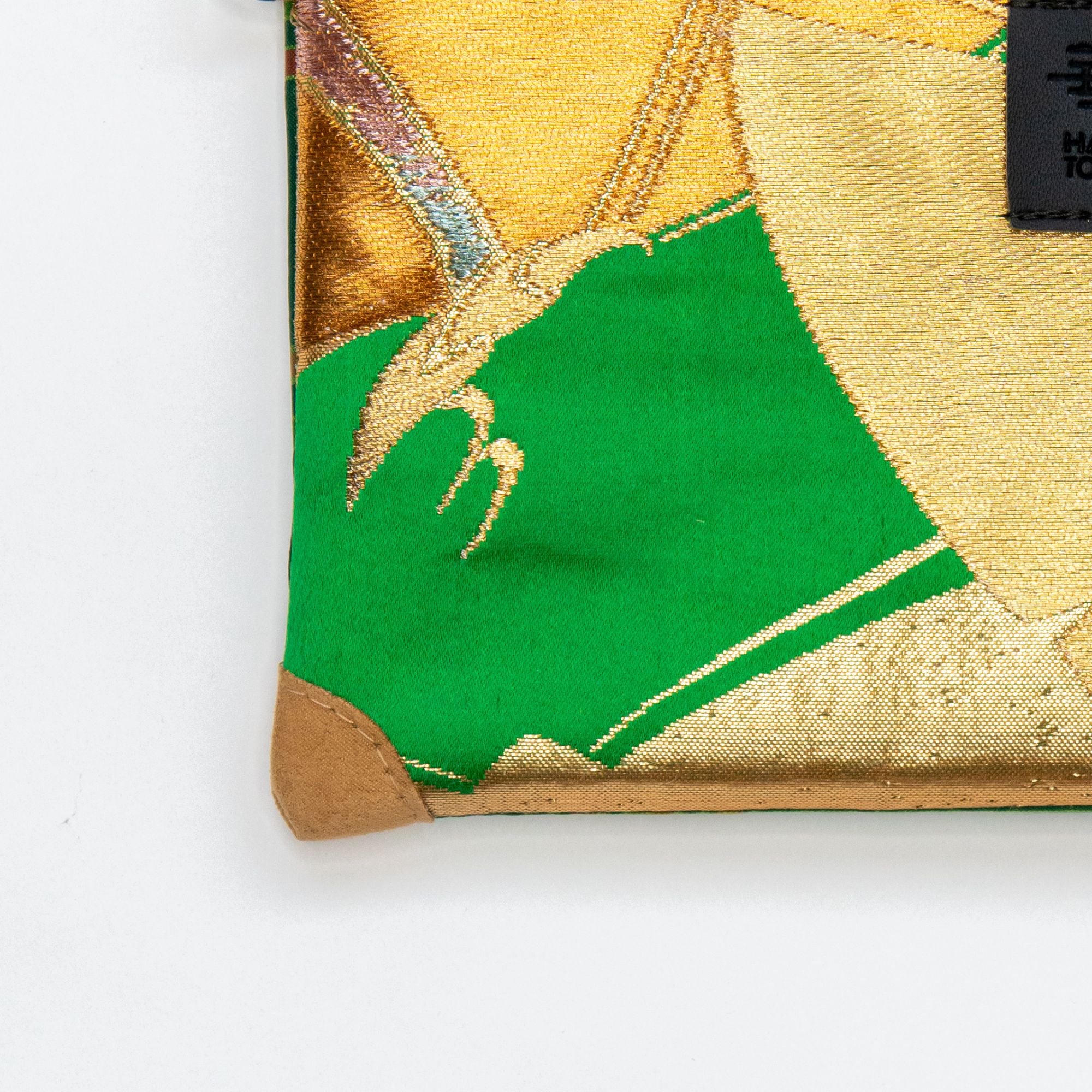 【HANA TOKYO】ポーチミディアム / 蝶ゴールド×グリーン