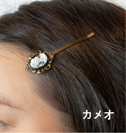 Shell beads flower motif hairpin