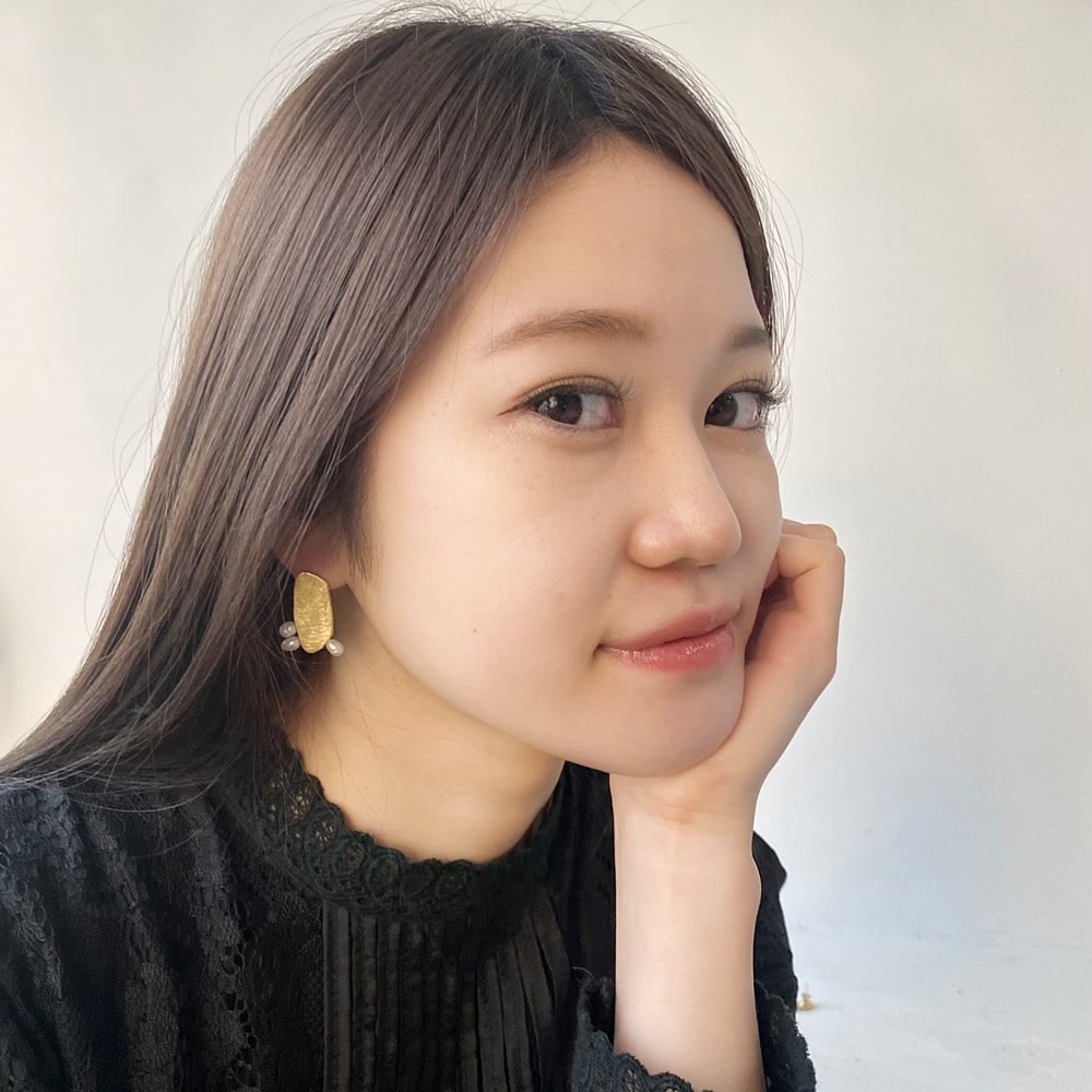 Freshwater pearl x gold (pierced earrings)