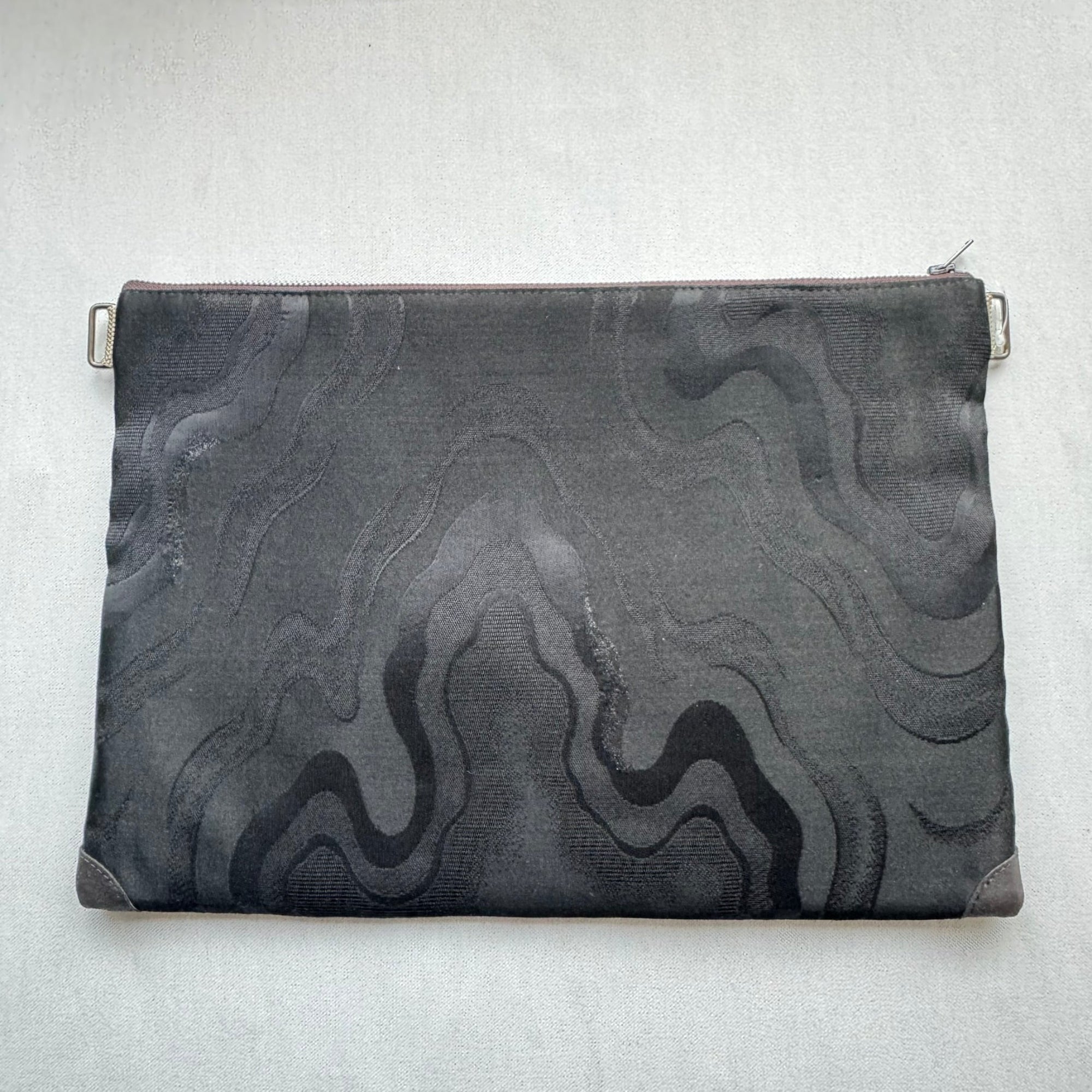 【HANA TOKYO】スリーブ（PCバッグ）1