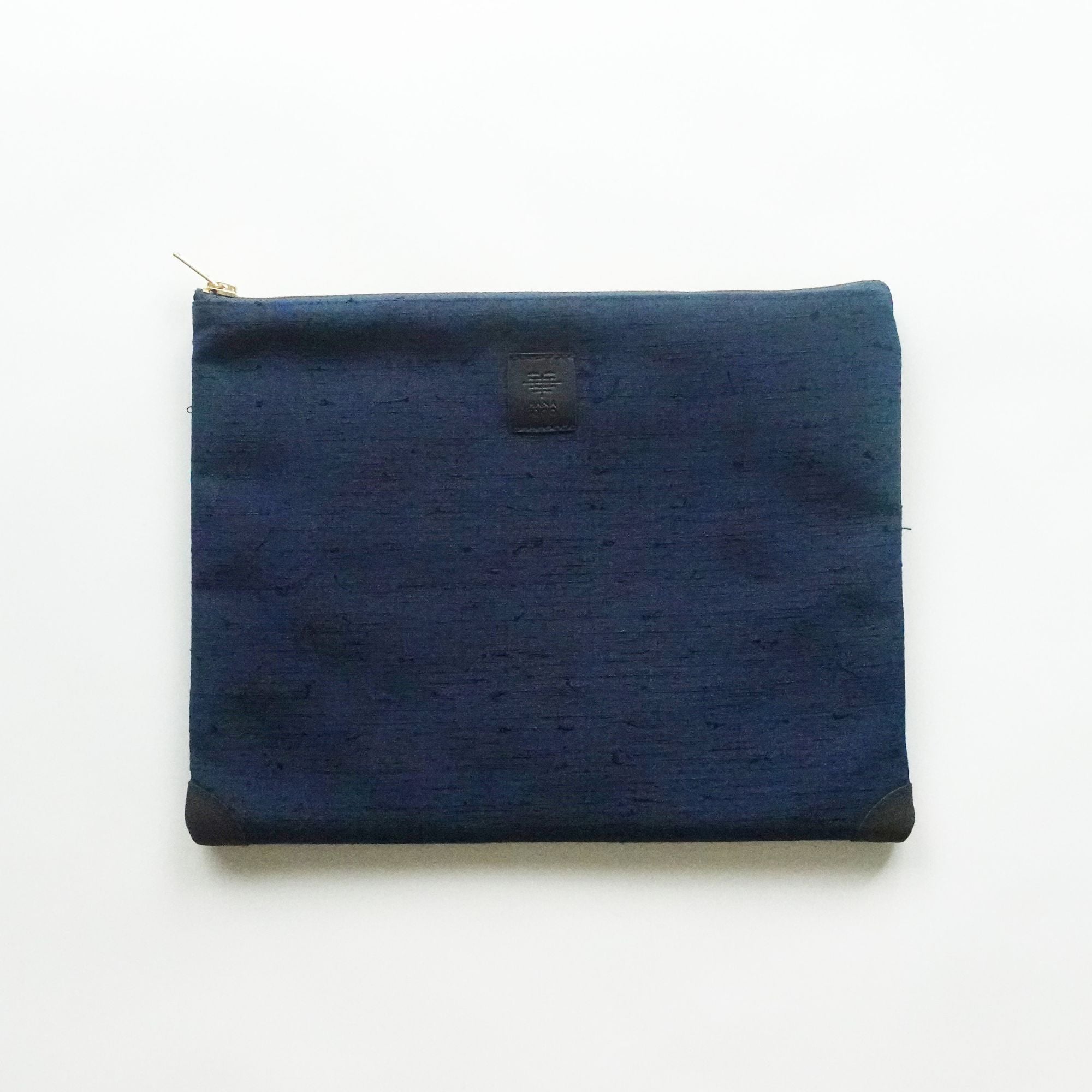 帯地リメイク　ノートPCケース HANA TOKYO / 着物ノートパソコンケース [紬 濃紺] Laptop sleeve