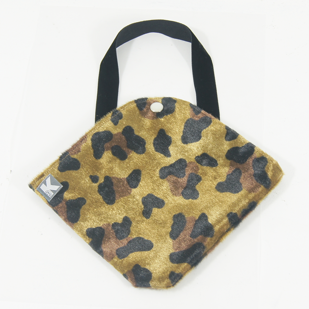 Mask case [Velor] Leopard pattern