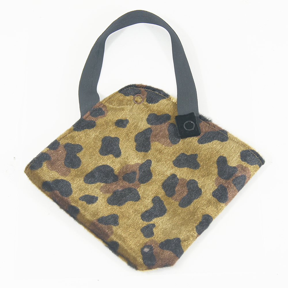 Mask case [Velor] Leopard pattern